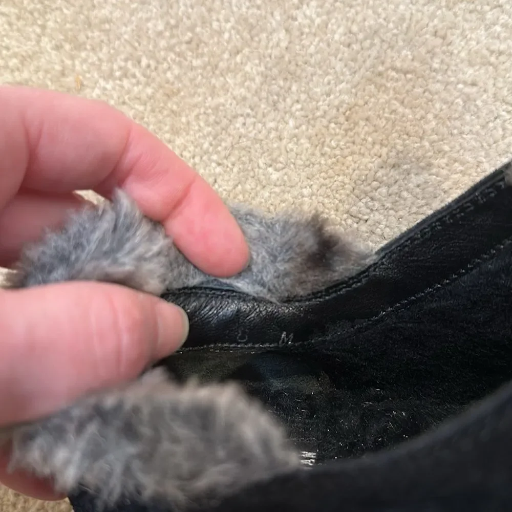Stuart Weitzman Faux Fur Women Suede Sneaker Size 8 M